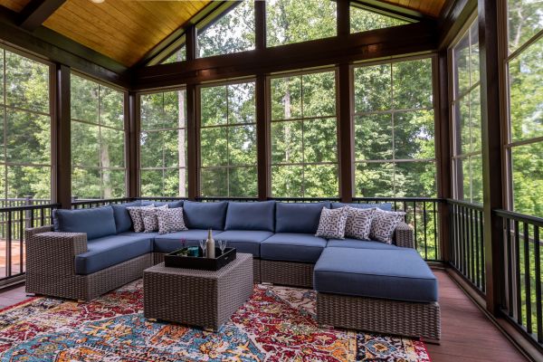 Enclosed Deck Installation in Nashville